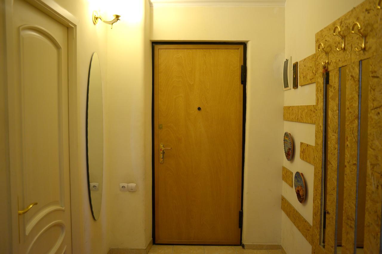 Bright And Modern 4Br Apartment - Center Of Jerevan Eksteriør bilde